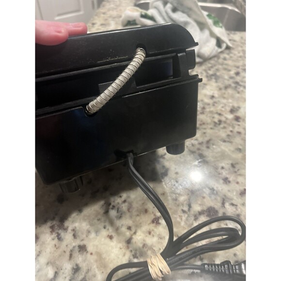 GEORGE FOREMAN Original Lean Mean Fat Grilling Machine Model GR8BLK- No driptray - Picture 5 of 12